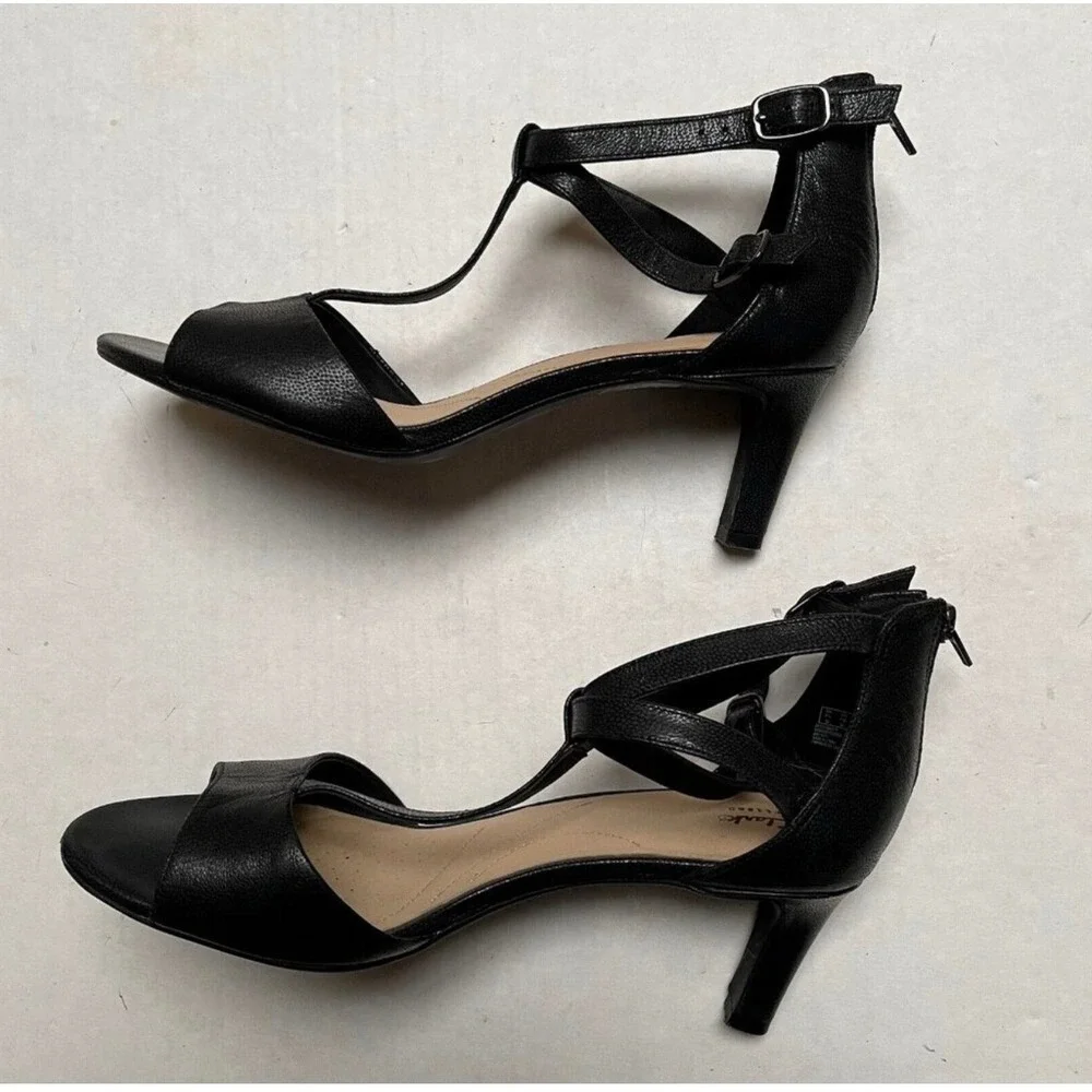 Clarks Adriel Pearl Black Leather T-Strap Kitten Heel Sandals Womens 10M